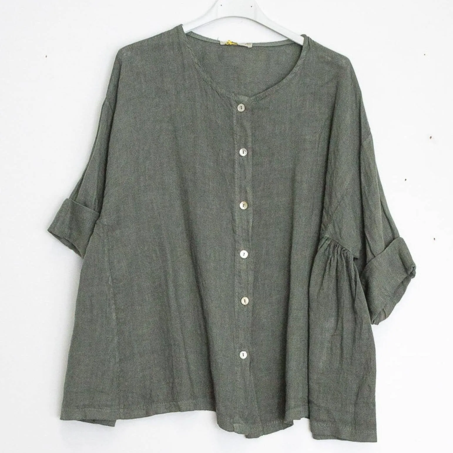 11916 Buttonup Linen Top