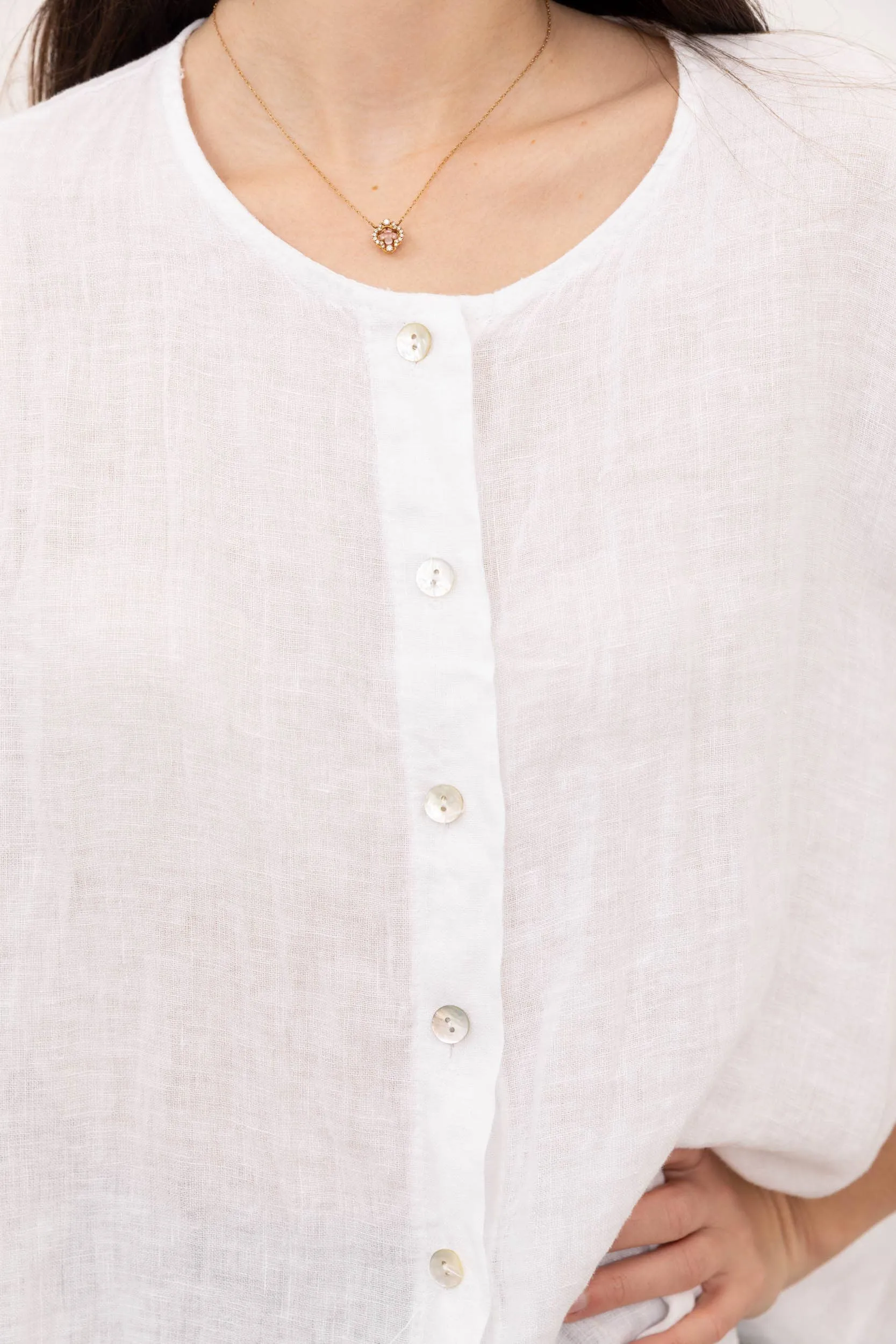 11916 Buttonup Linen Top