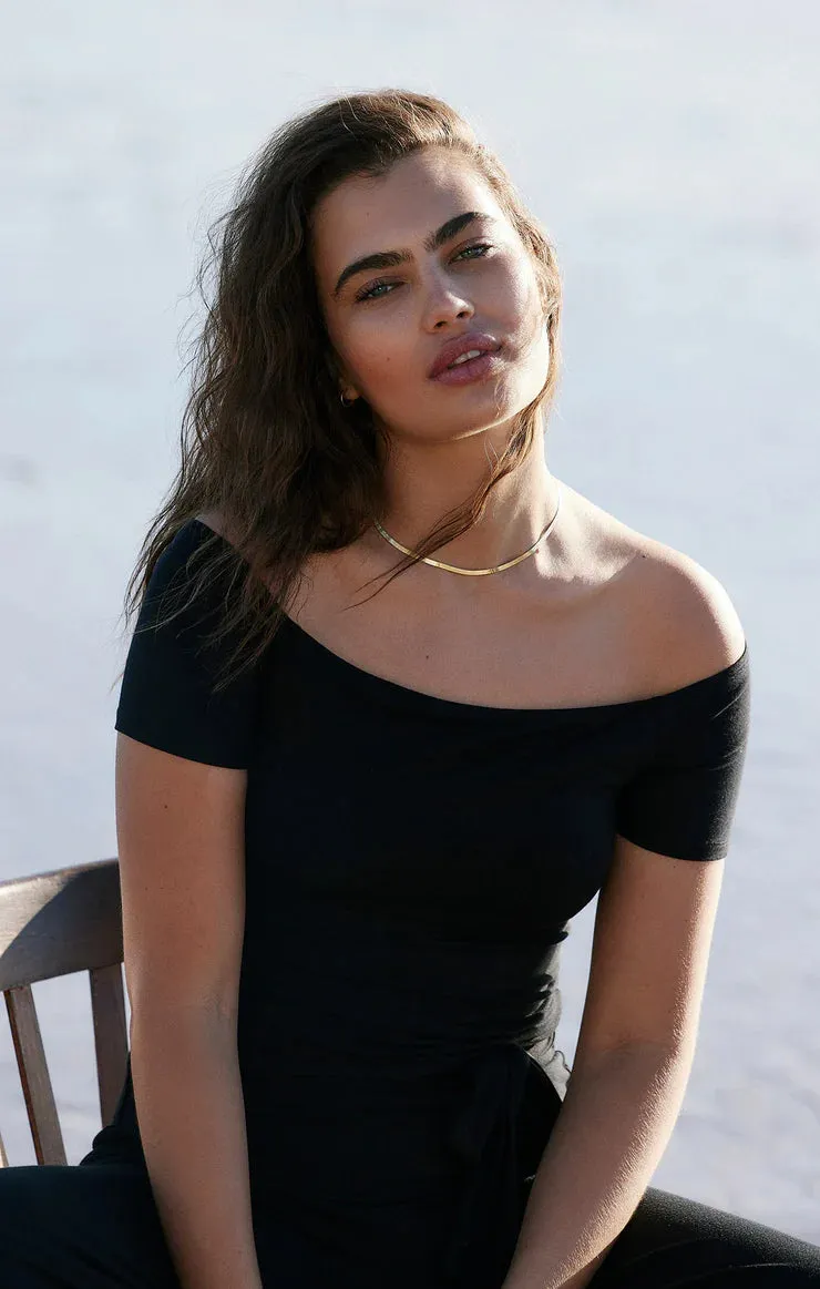 Beth Off Shoulder Top | Black