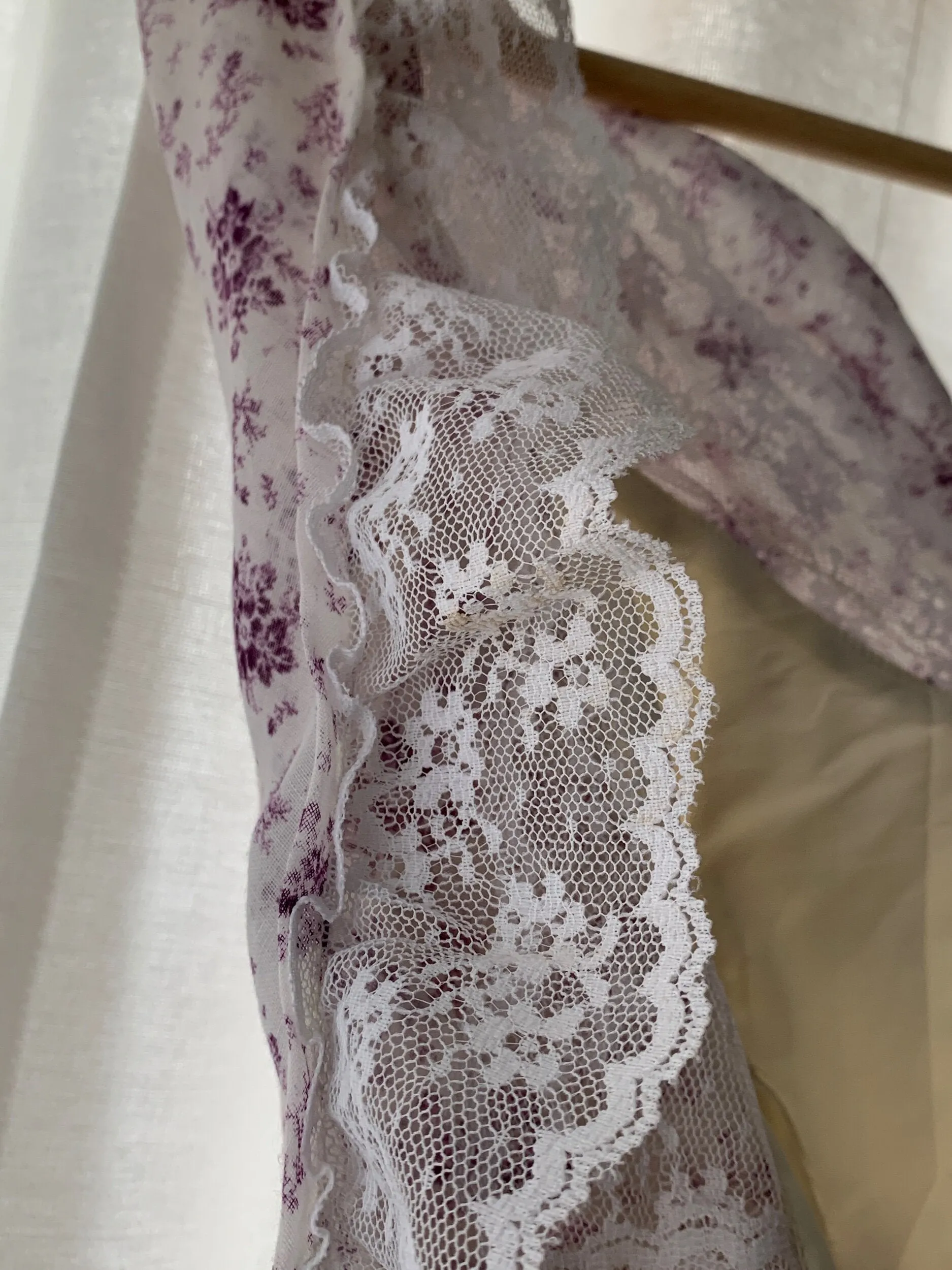 Cottage Floral Dress (XS/S)