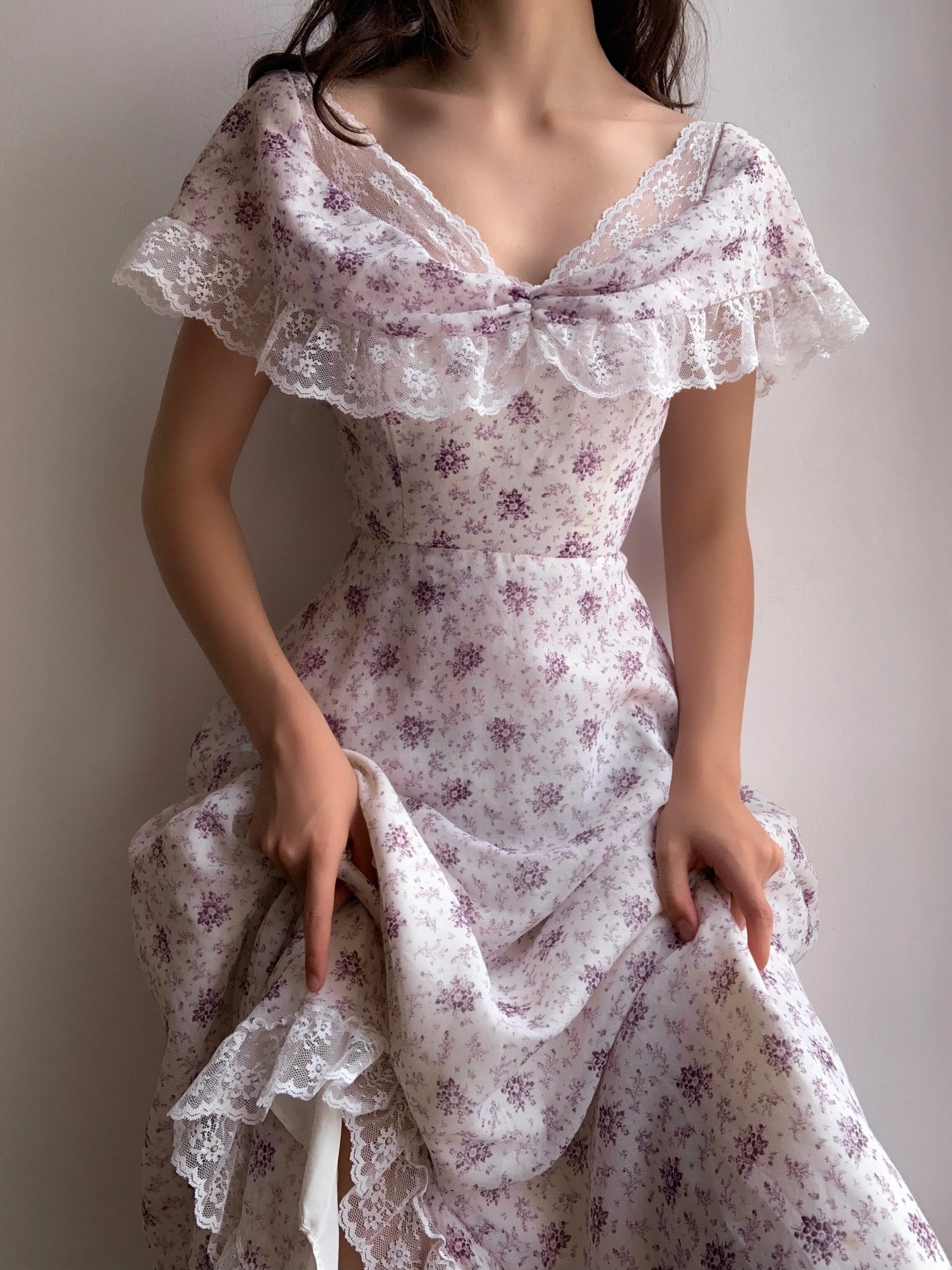 Cottage Floral Dress (XS/S)