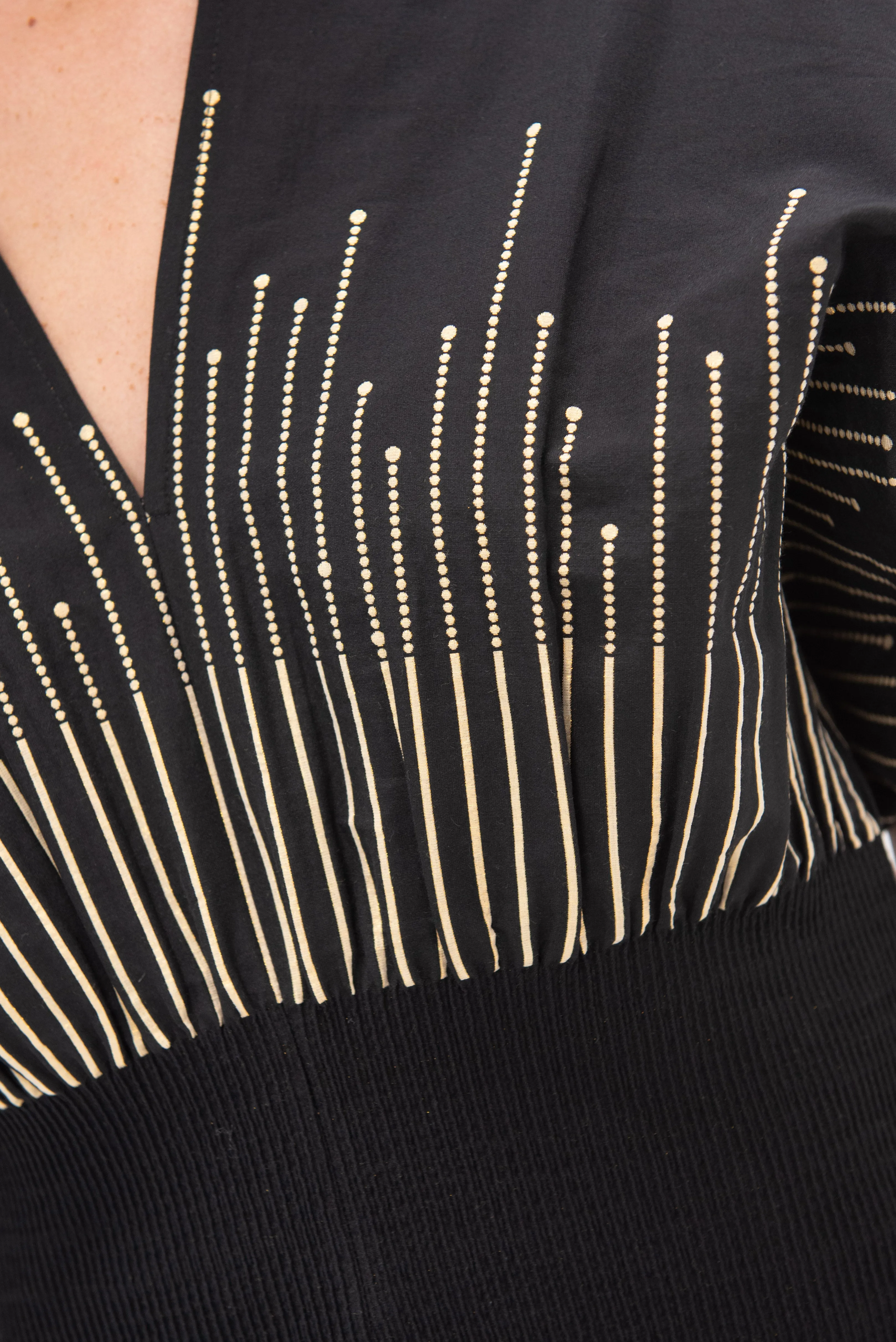 Eva Top, Black & Gold