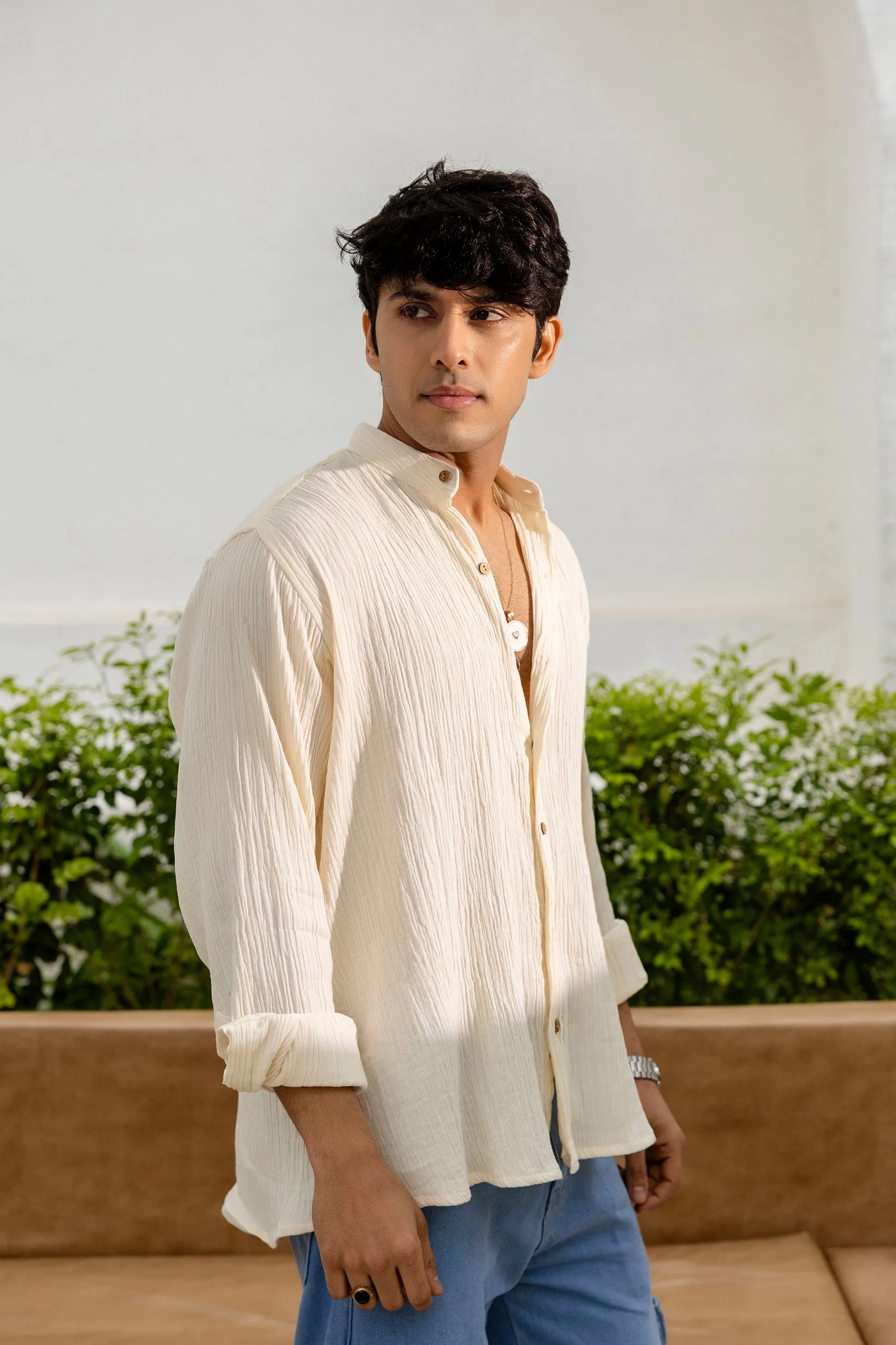 Firangi Yarn Relaxed Fit Solid Cotton Linen Blend Men's Shirt - Off White