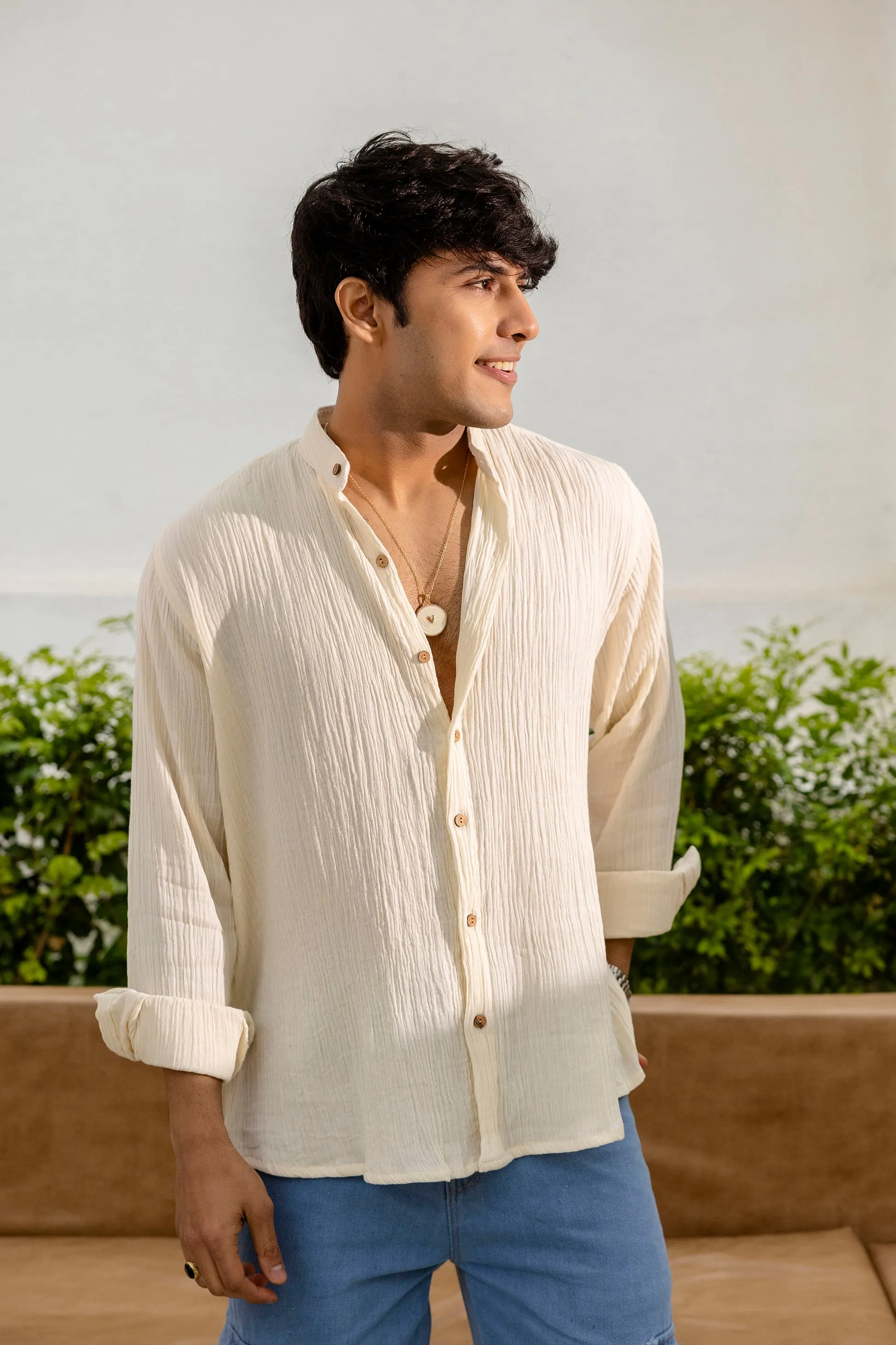 Firangi Yarn Relaxed Fit Solid Cotton Linen Blend Men's Shirt - Off White