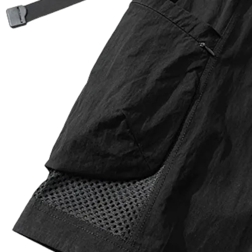 Hiking short with mesh pocket and belt