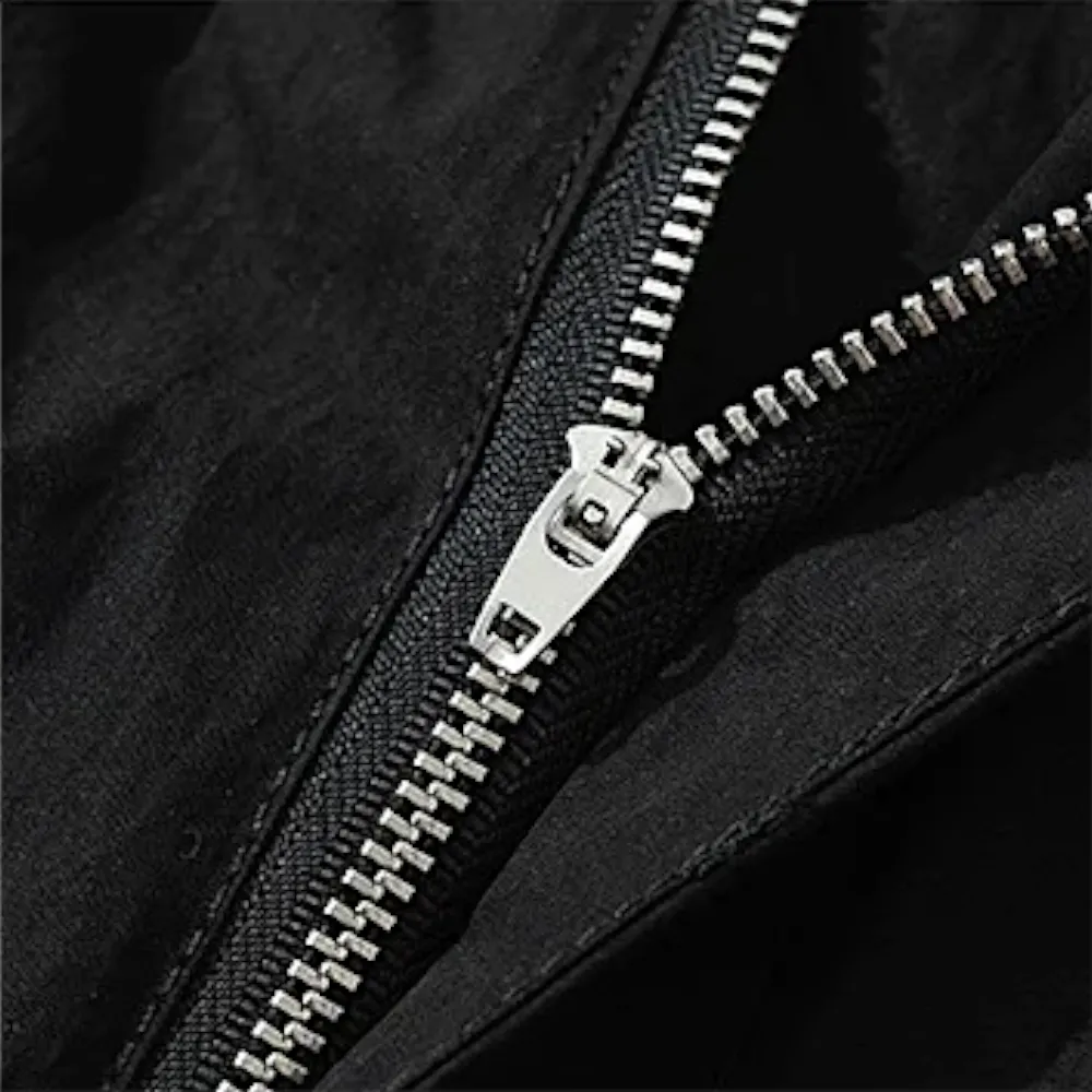 Hiking short with mesh pocket and belt