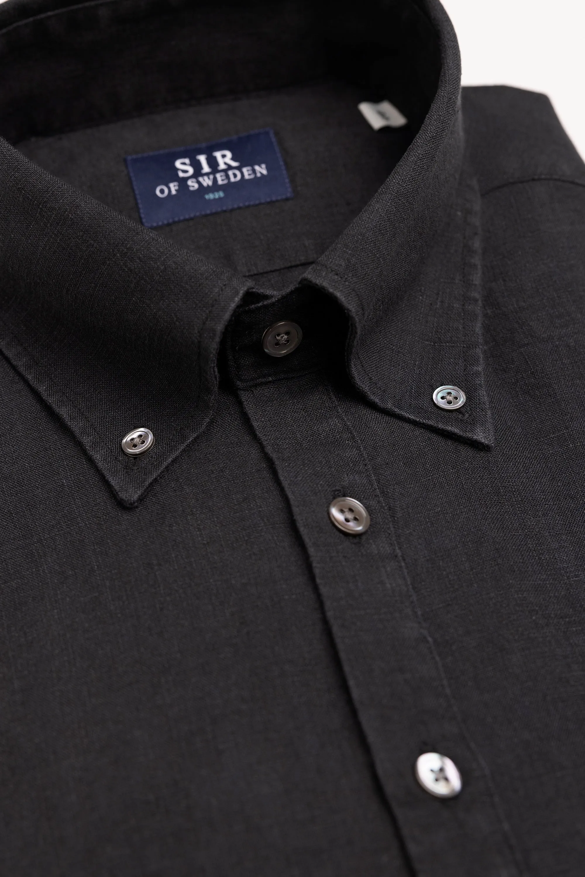 Jerry Pop Black Linen Popover Shirt