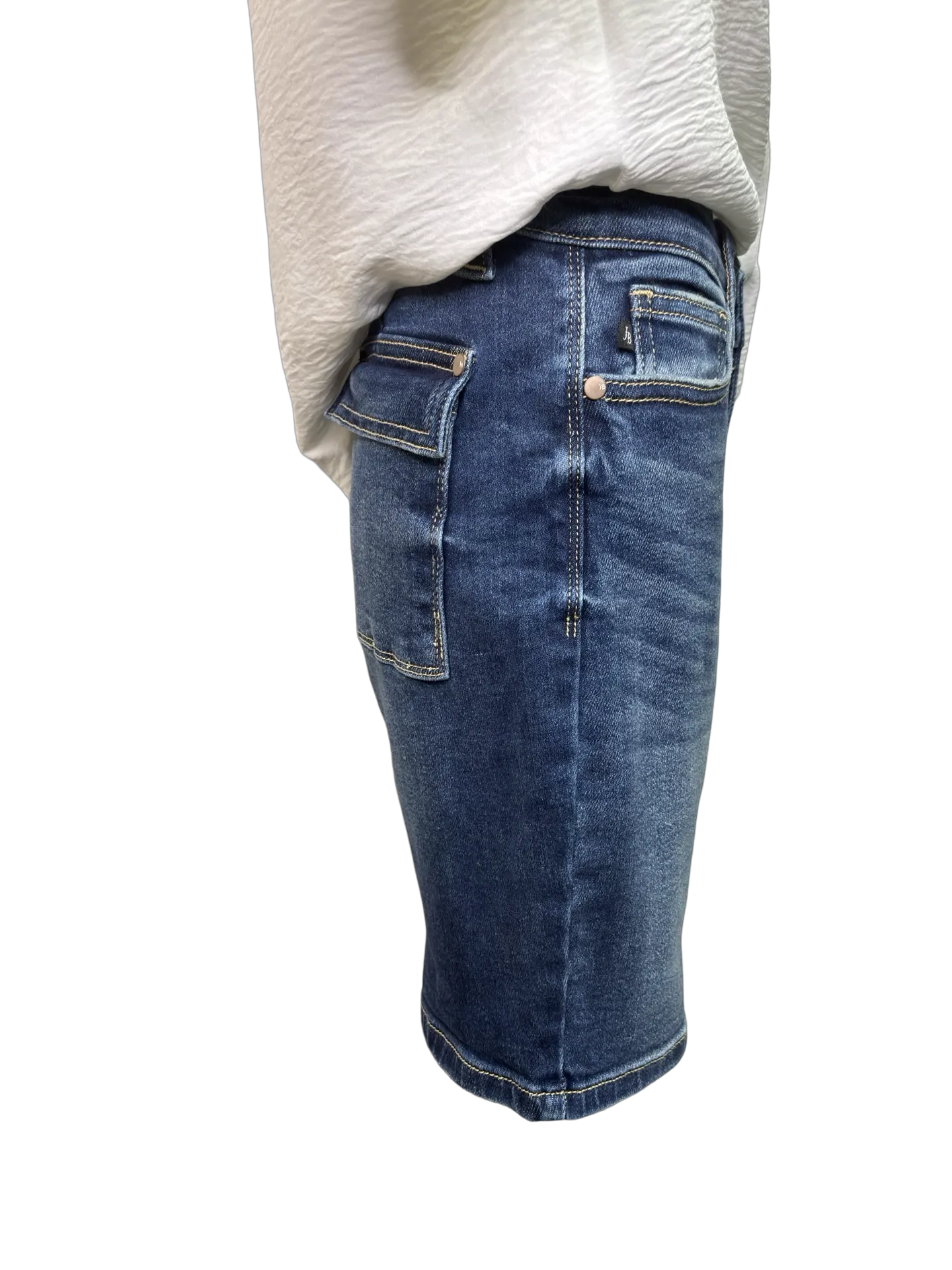 Judy Blue HW Bermuda Shorts Dark Wash