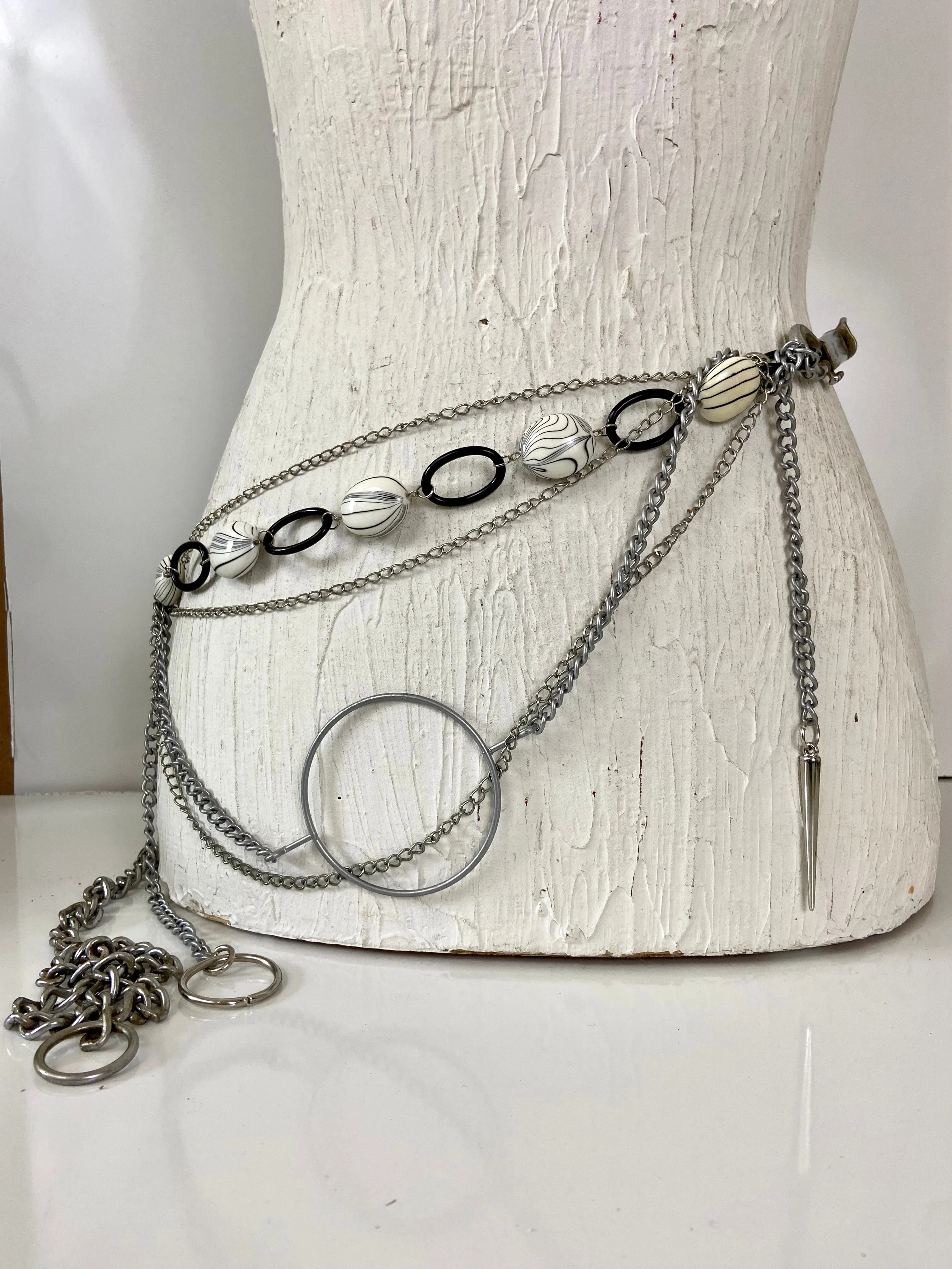 Lots of Chains Belt