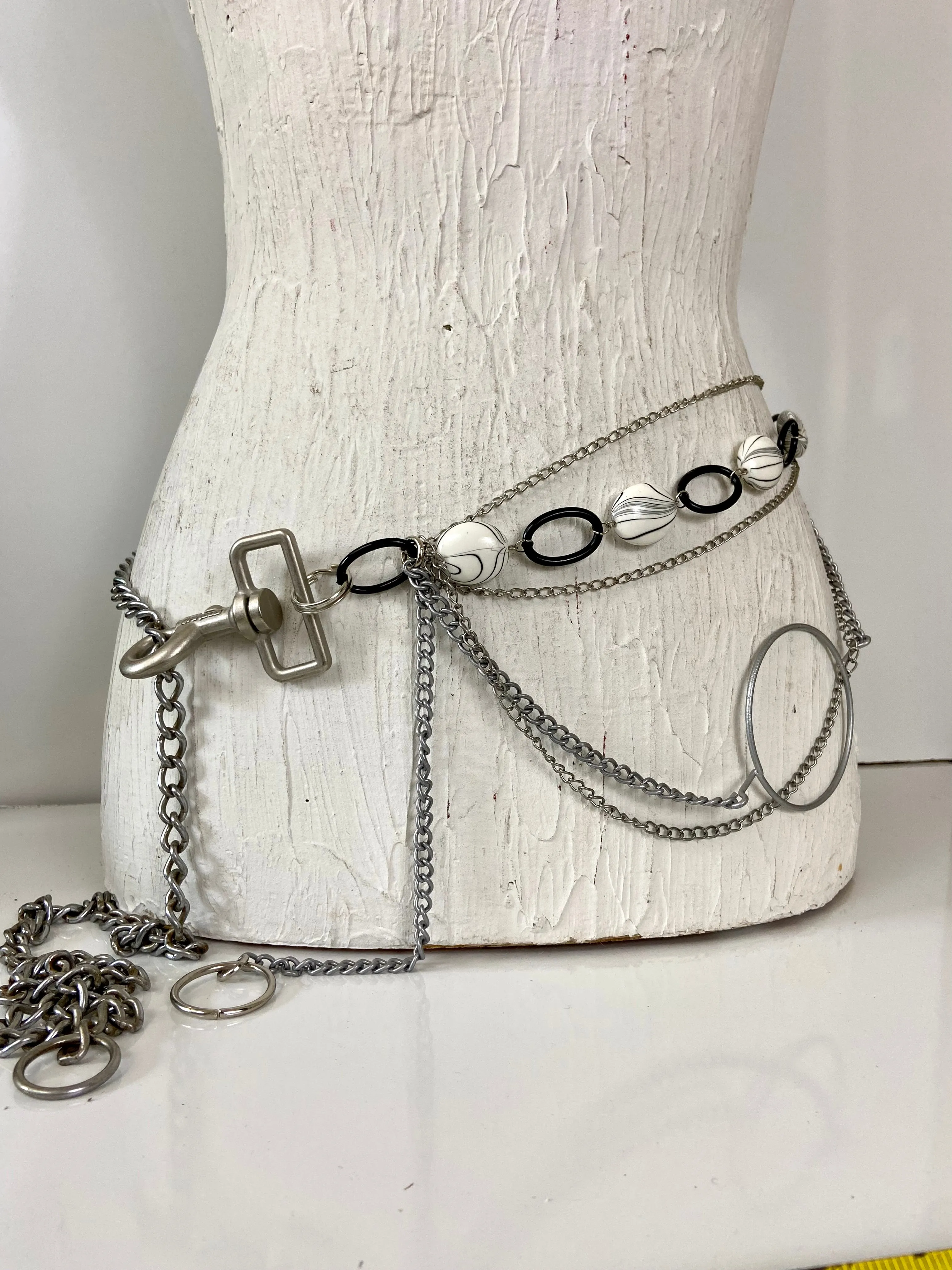 Lots of Chains Belt