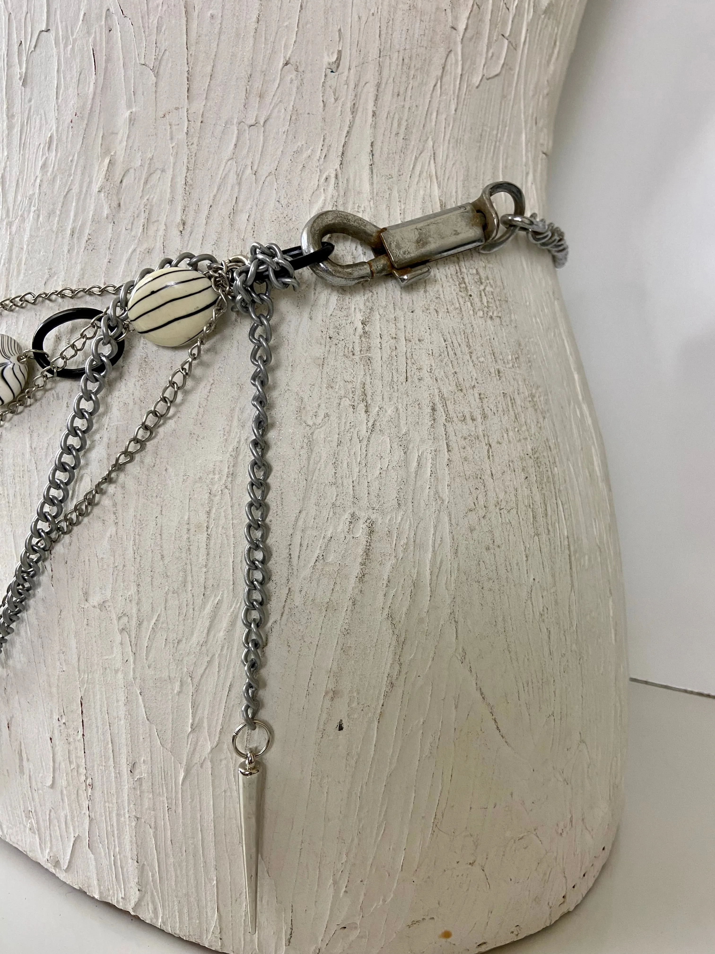 Lots of Chains Belt