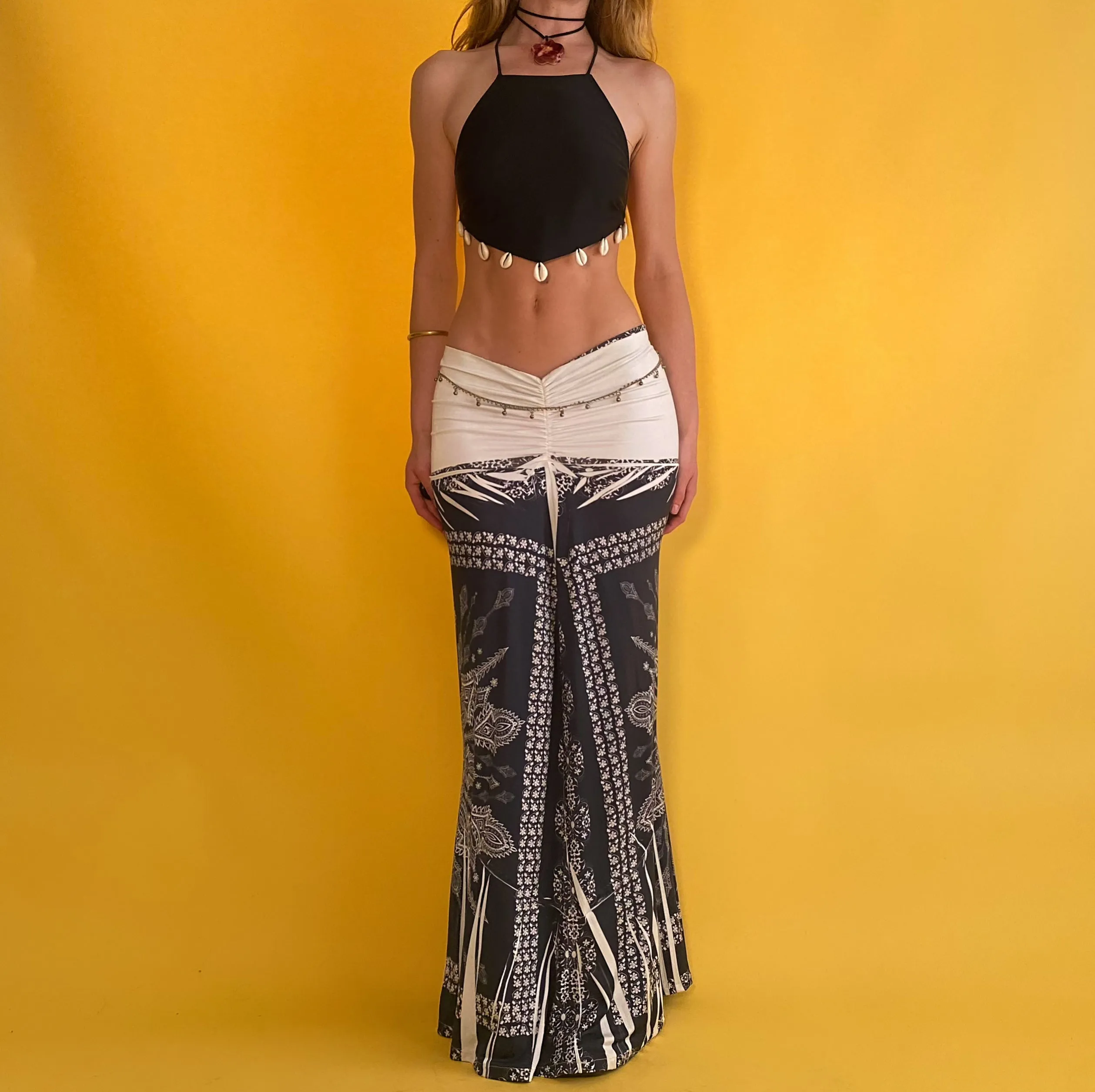 Low Rise Scrunch Maxi Skirt - Medium