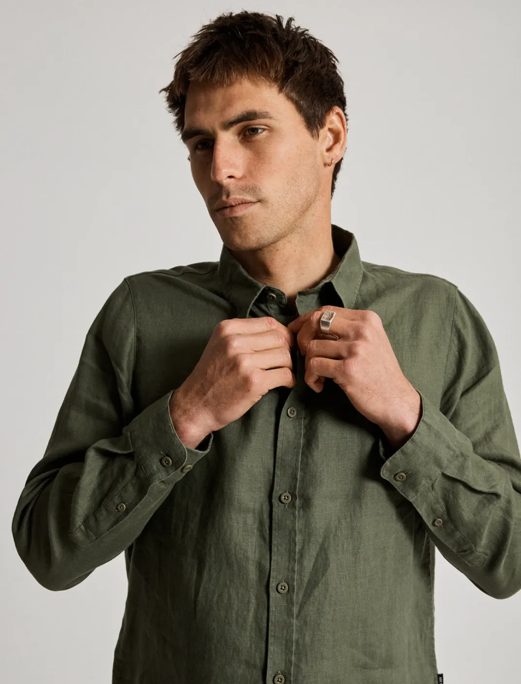 Mr Simple Linen Long Sleeve Shirt in Fatigue