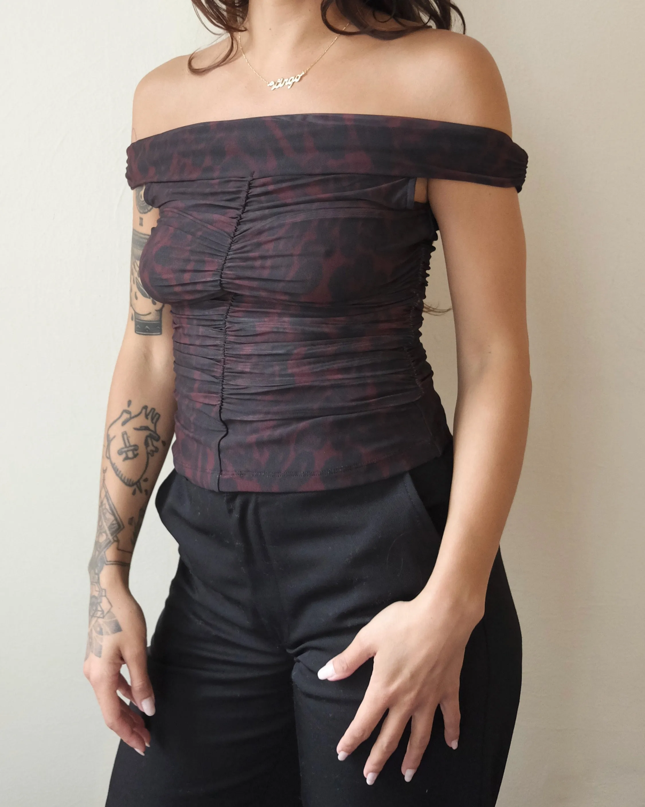 Off Shoulder Ruched Top, Bitter Chocolate