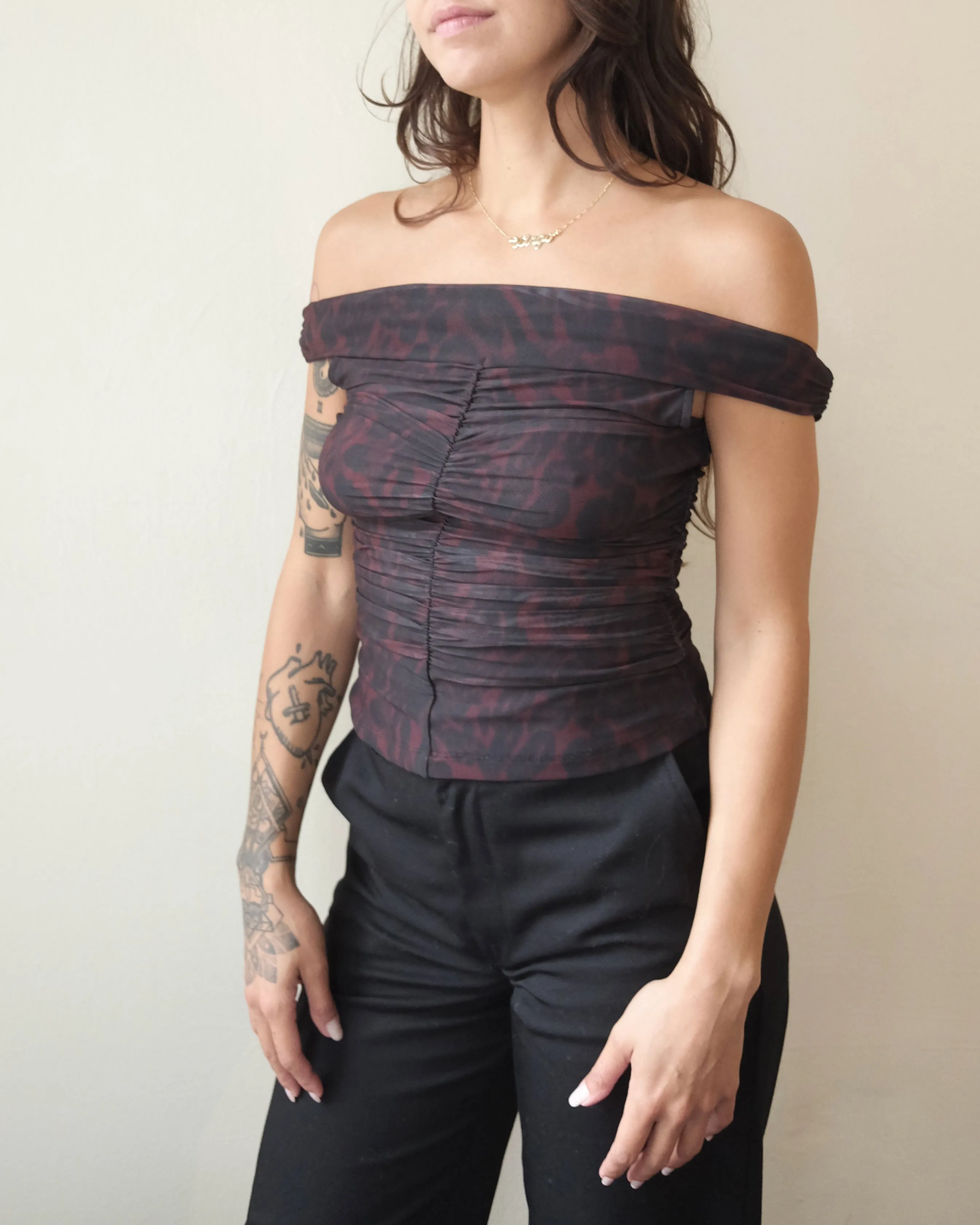 Off Shoulder Ruched Top, Bitter Chocolate