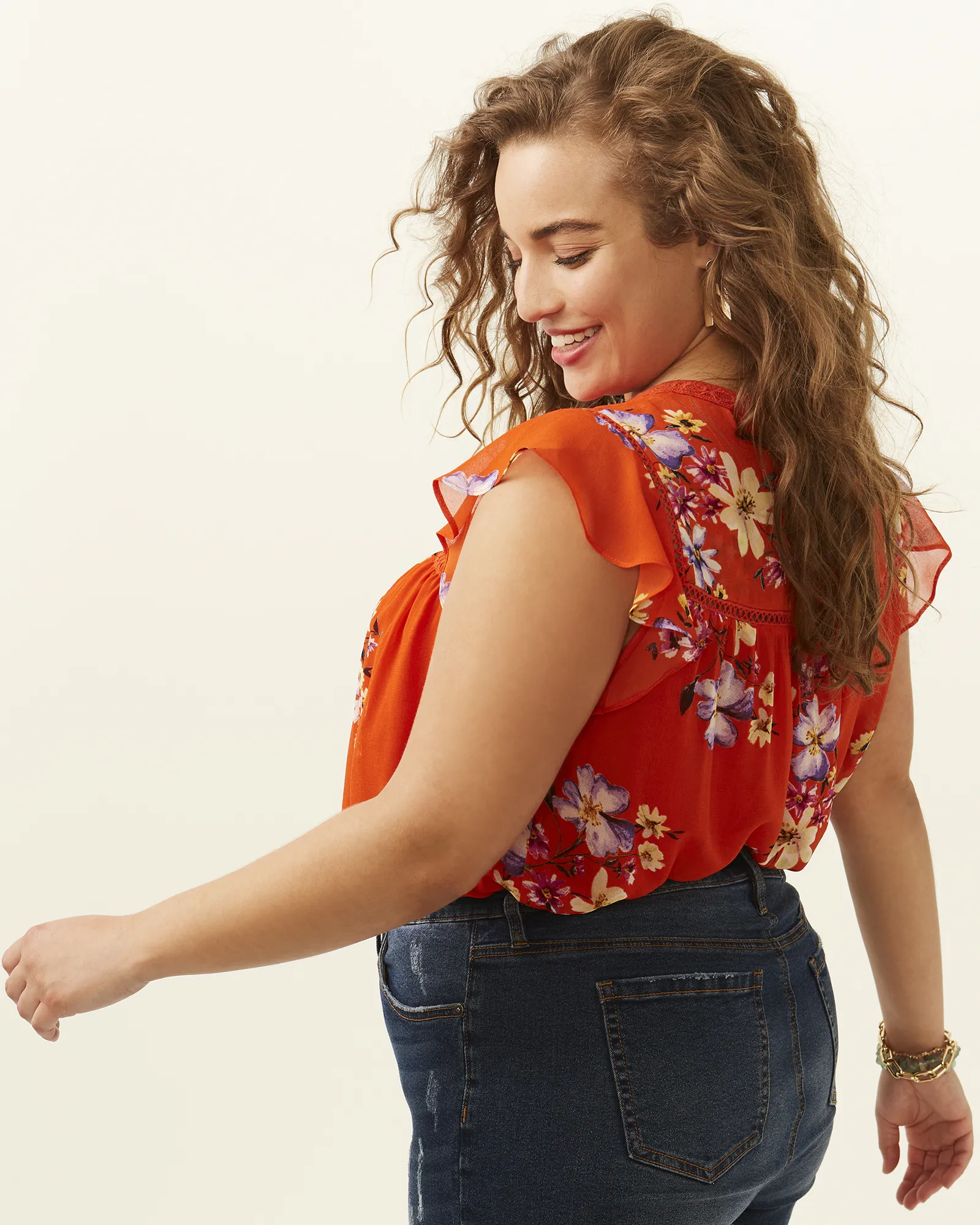 Regina Rolled Hem Short | Destructed Dark Wash
