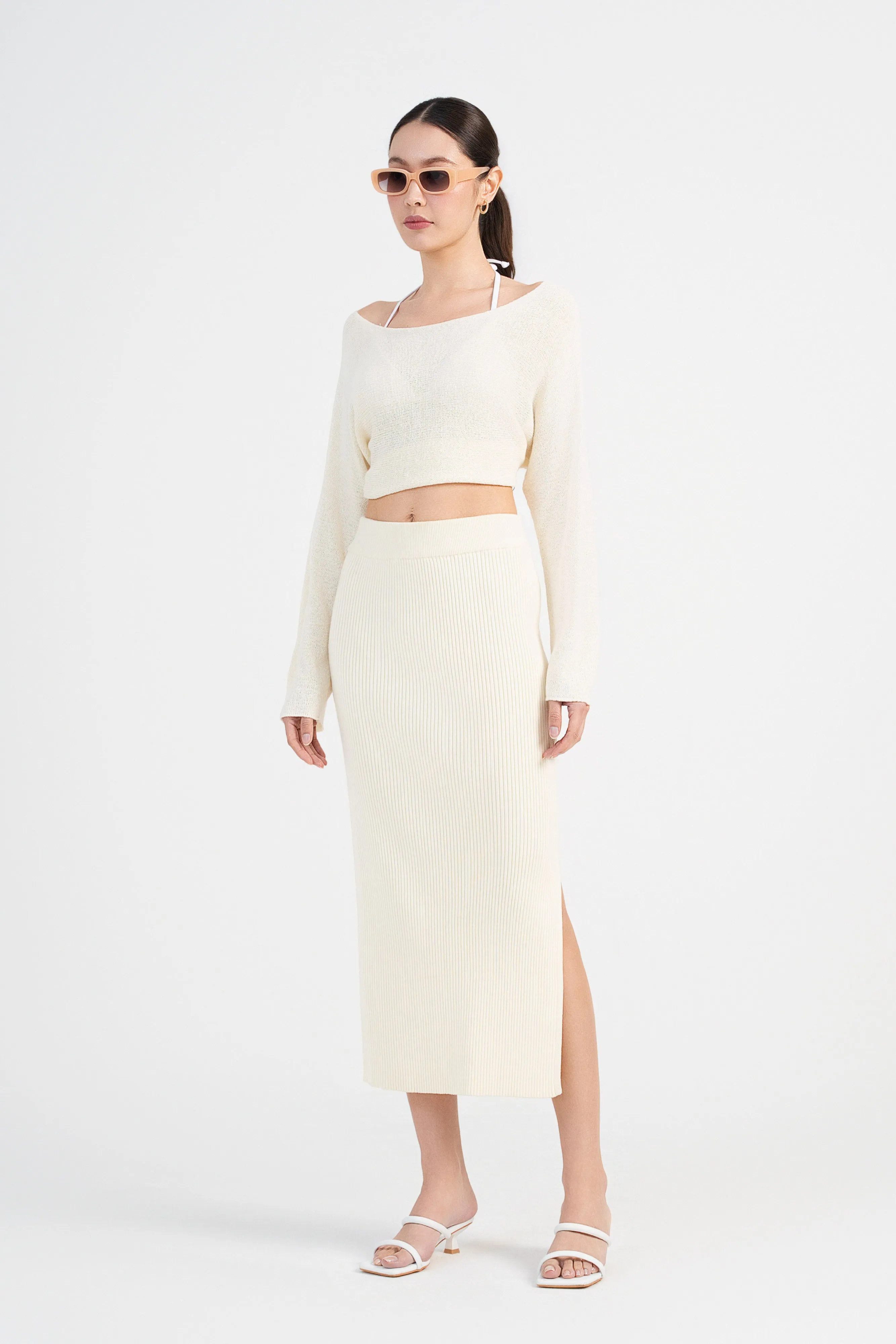 [Restocked] Kendall Off Shoulder Sweater in Cream Beige