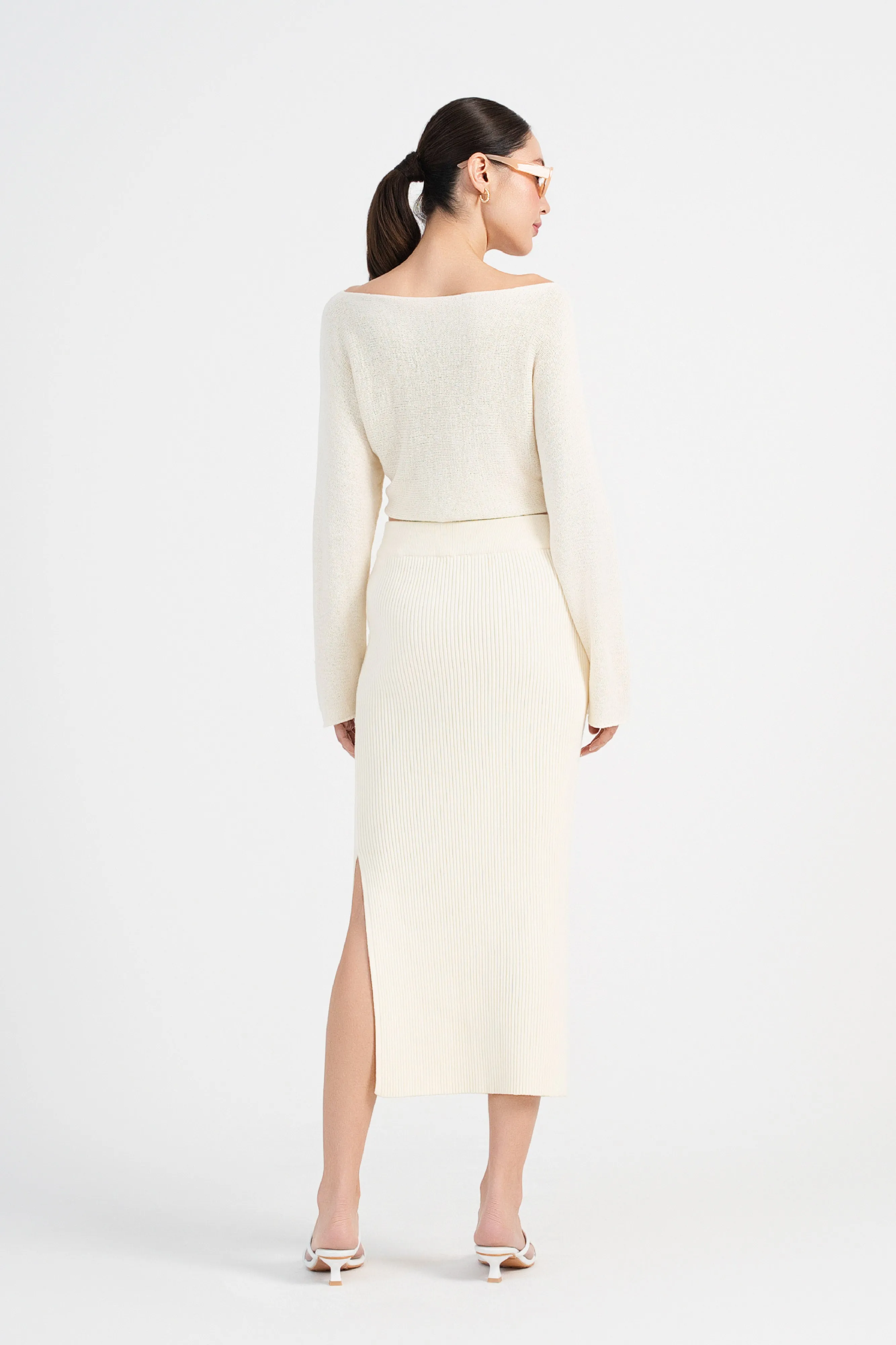 [Restocked] Kendall Off Shoulder Sweater in Cream Beige