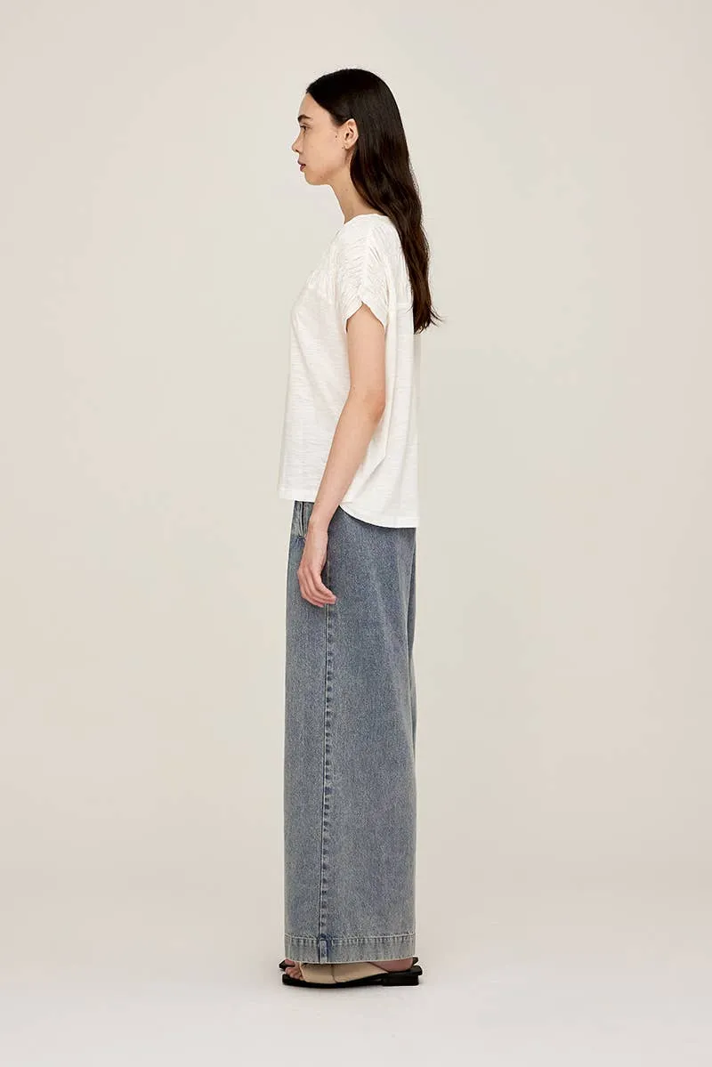 SMOCKED YOKE TEE
